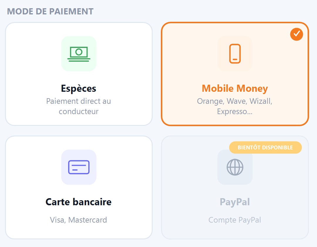 Choix du mode de paiement avec espèces, Mobile Money sélectionné, carte bancaire et PayPal bientôt disponible